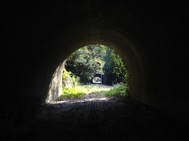隧道.jpg